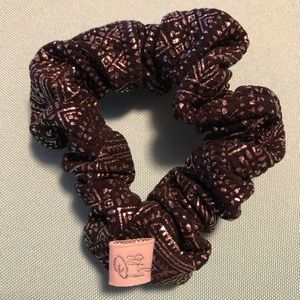 KB Scrunchie